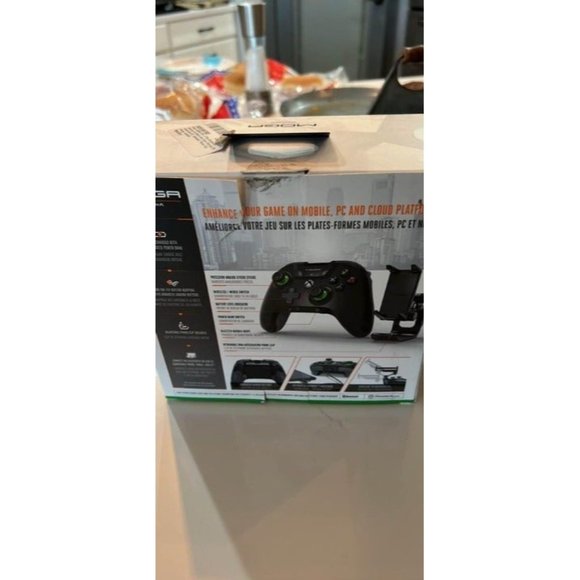 PowerA MOGA XP5-X Plus Bluetooth Controller for Mobile & Cloud Gaming - Picture 3 of 4